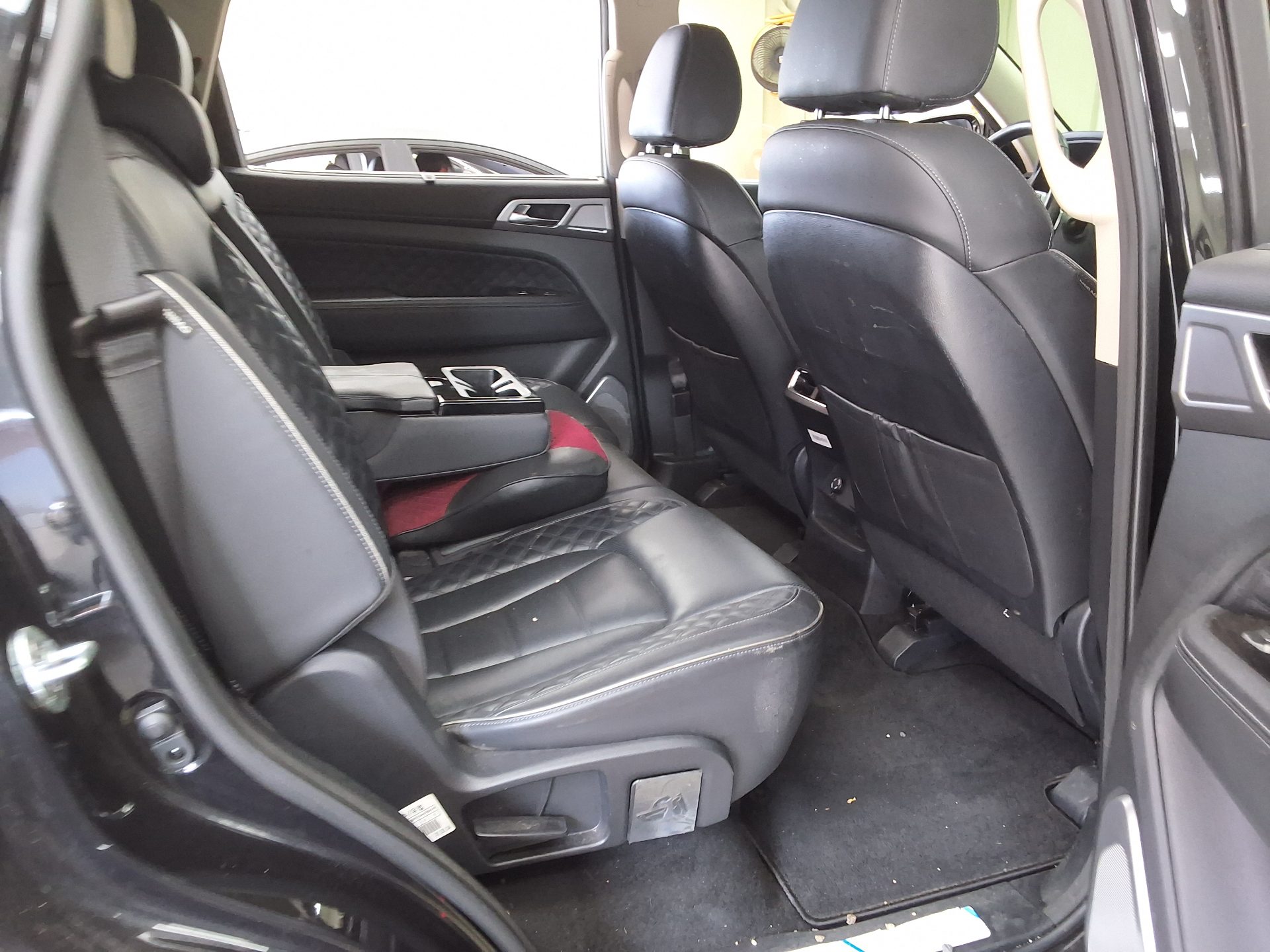 2021 - ssangyong rexton
