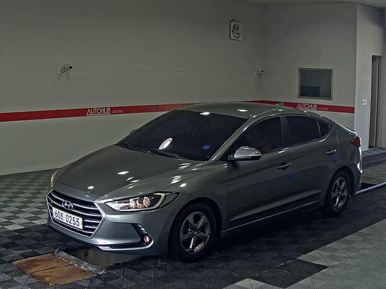 2017 - hyundai avante