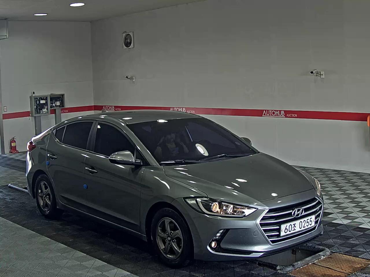 2017 - hyundai avante