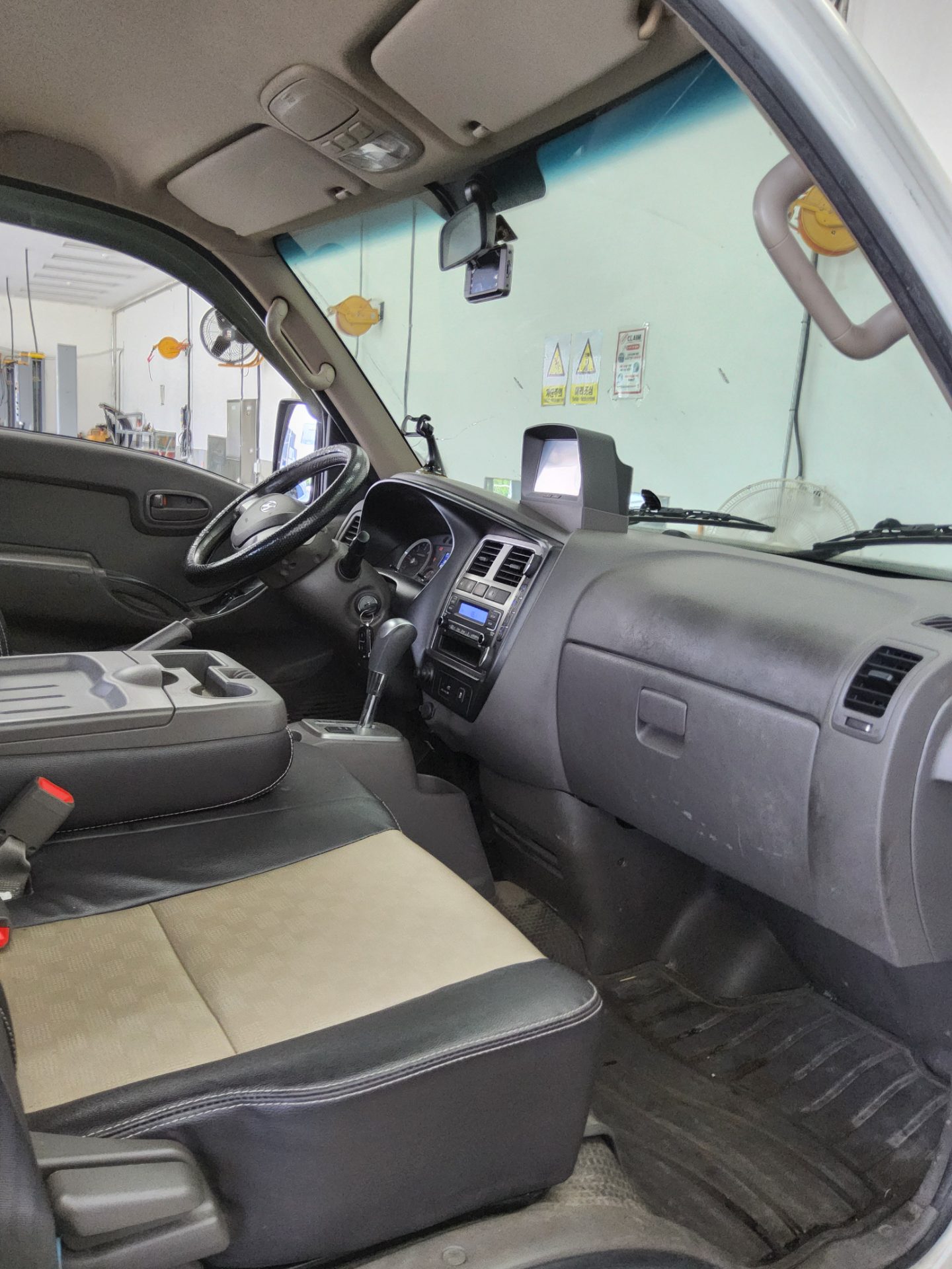 2017 - hyundai porter