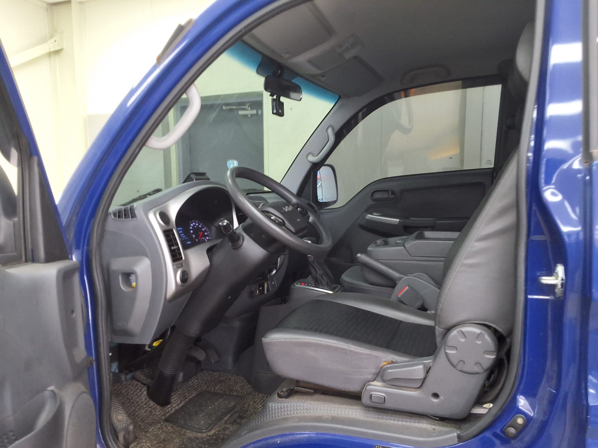 2022 - kia bongo