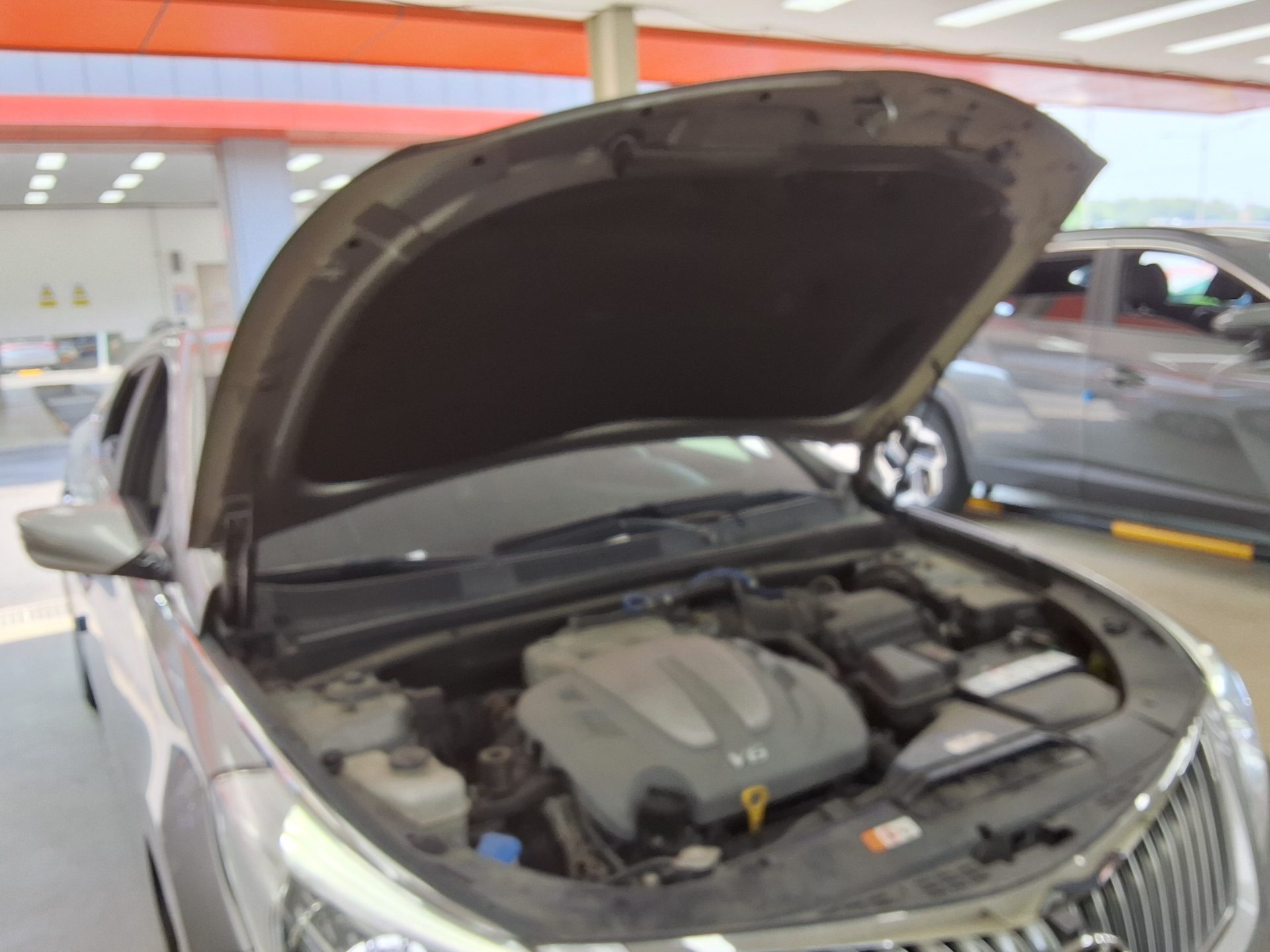 2012 - hyundai grandeur