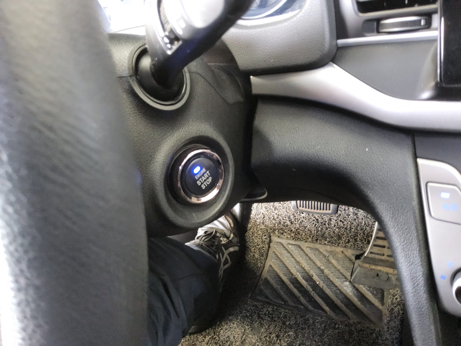 2016 - hyundai avante