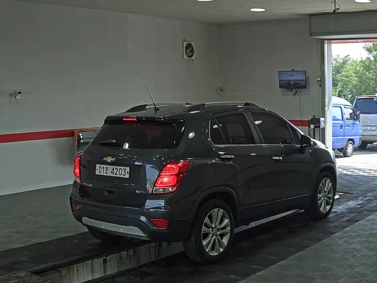2018 - chevrolet trax
