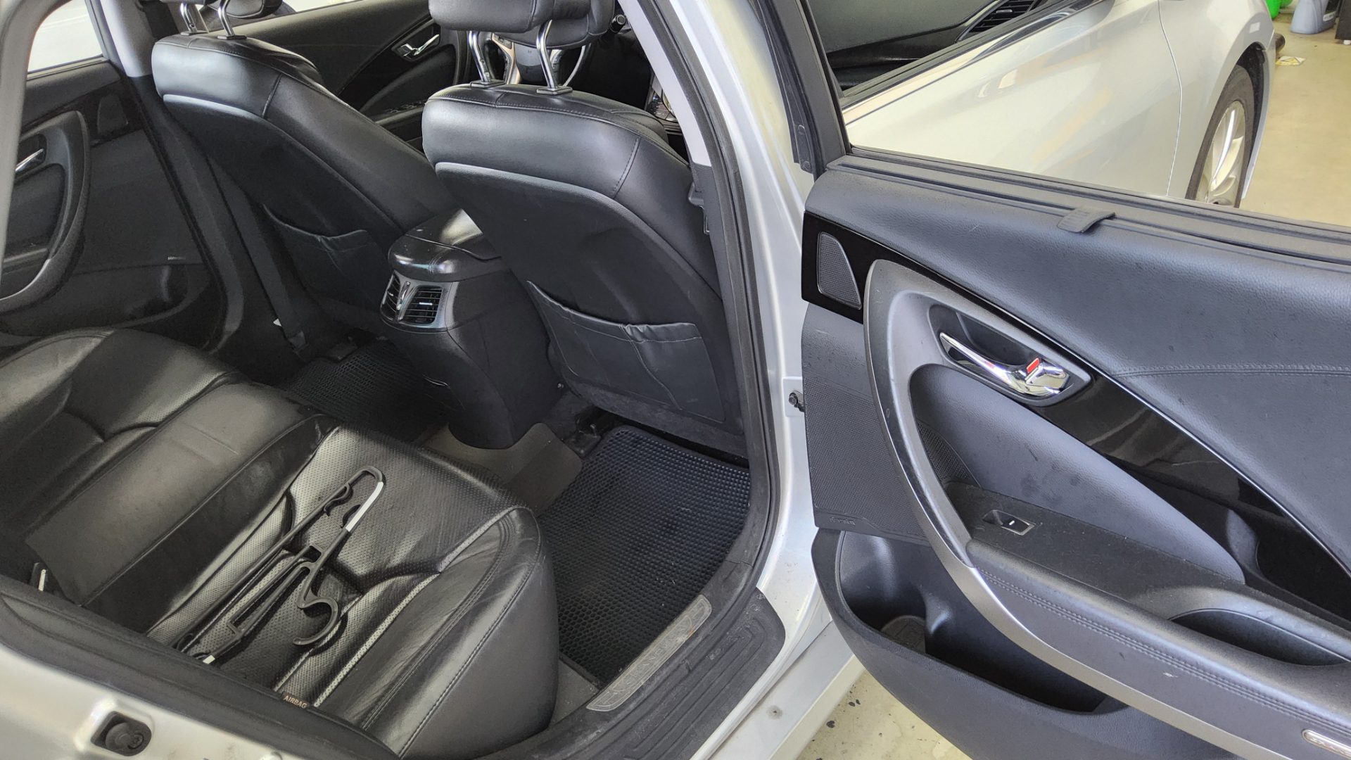 2012 - hyundai grandeur