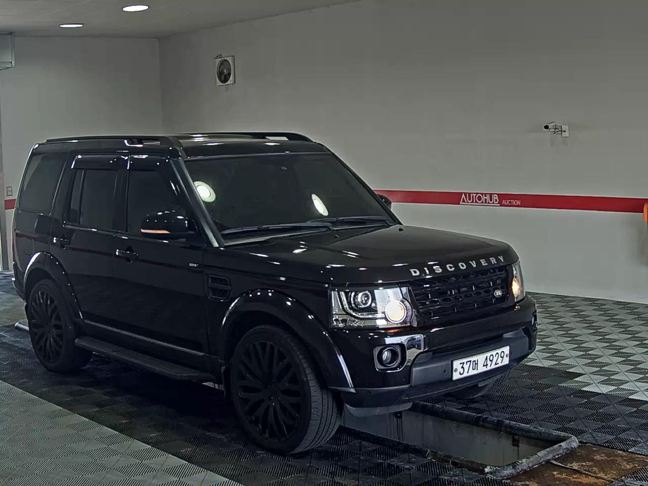 2014 - land rover discovery