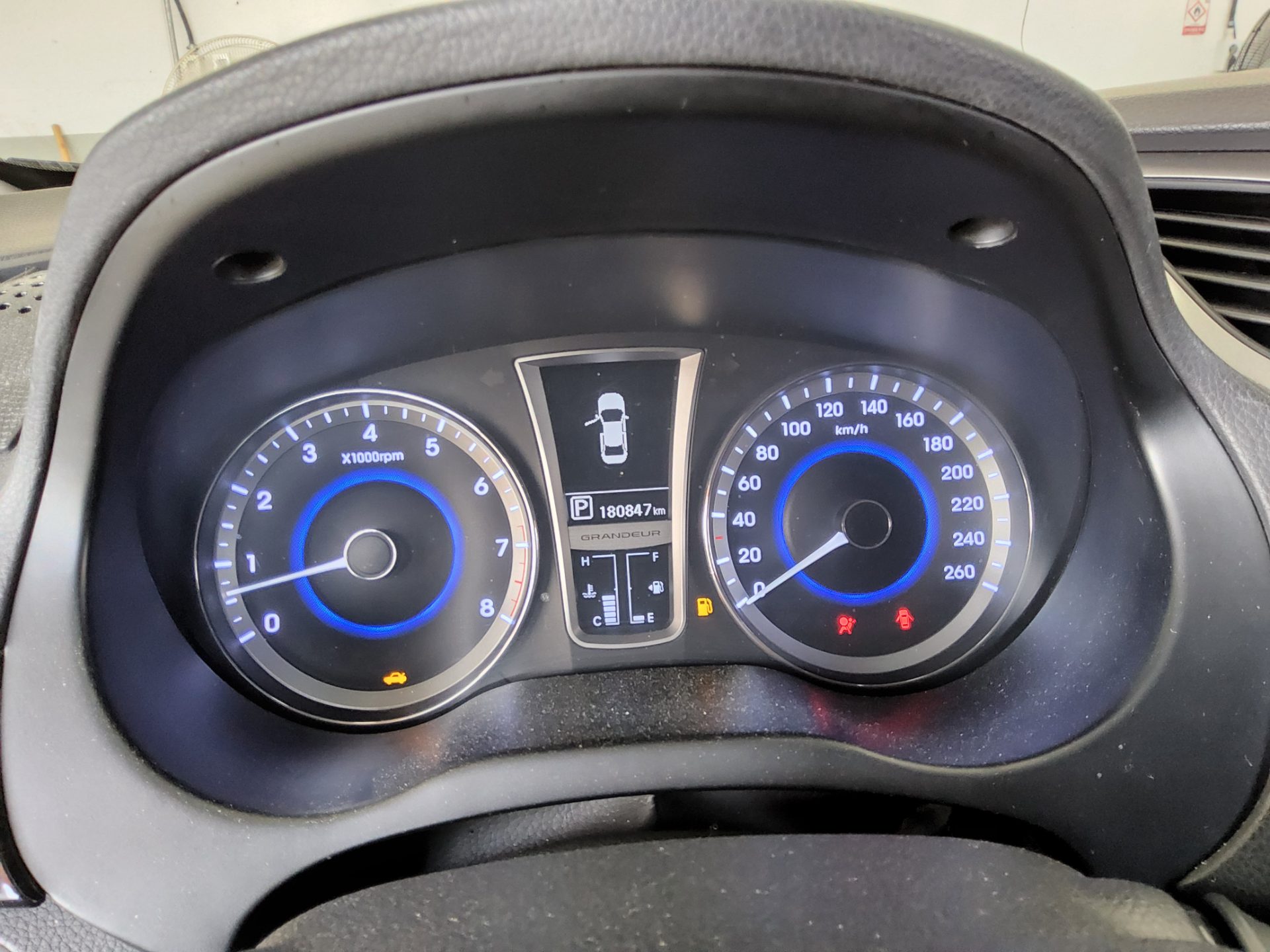 2014 - hyundai grandeur