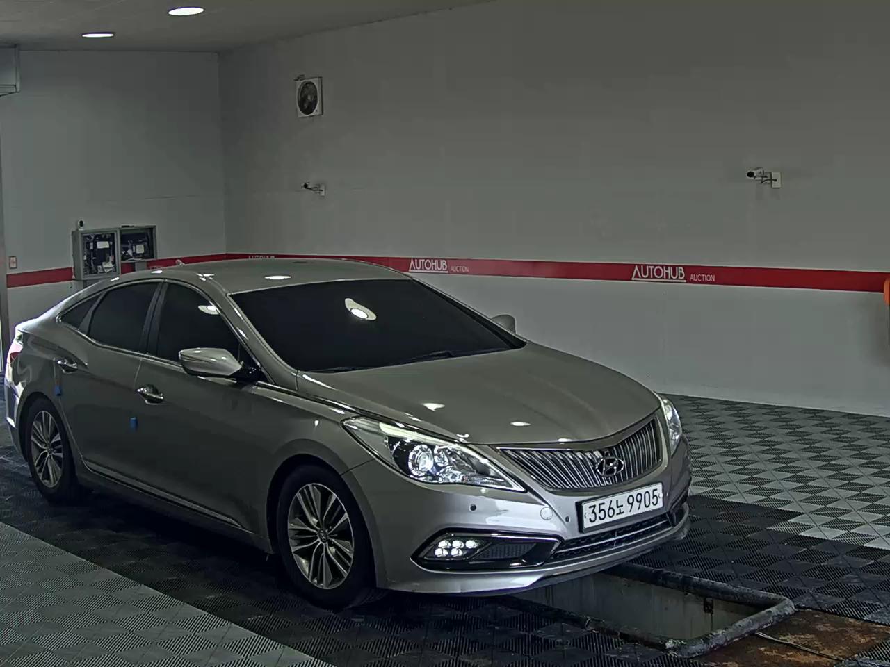 2012 - hyundai grandeur