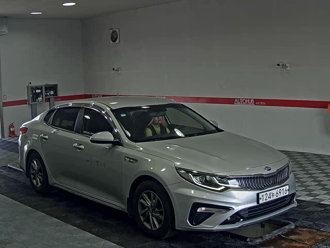 2019 - kia k5