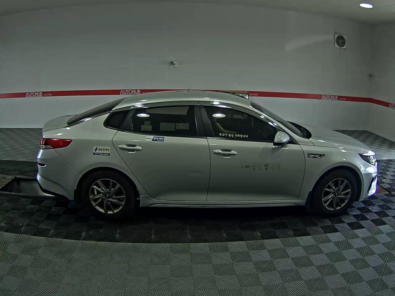 2019 - kia k5