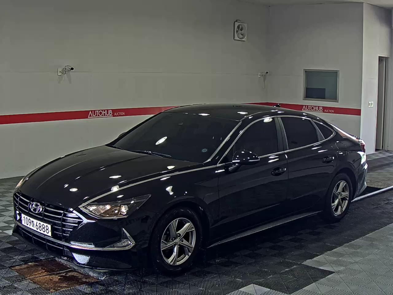 HYUNDAI SONATA (DN8) RENTAL CAR