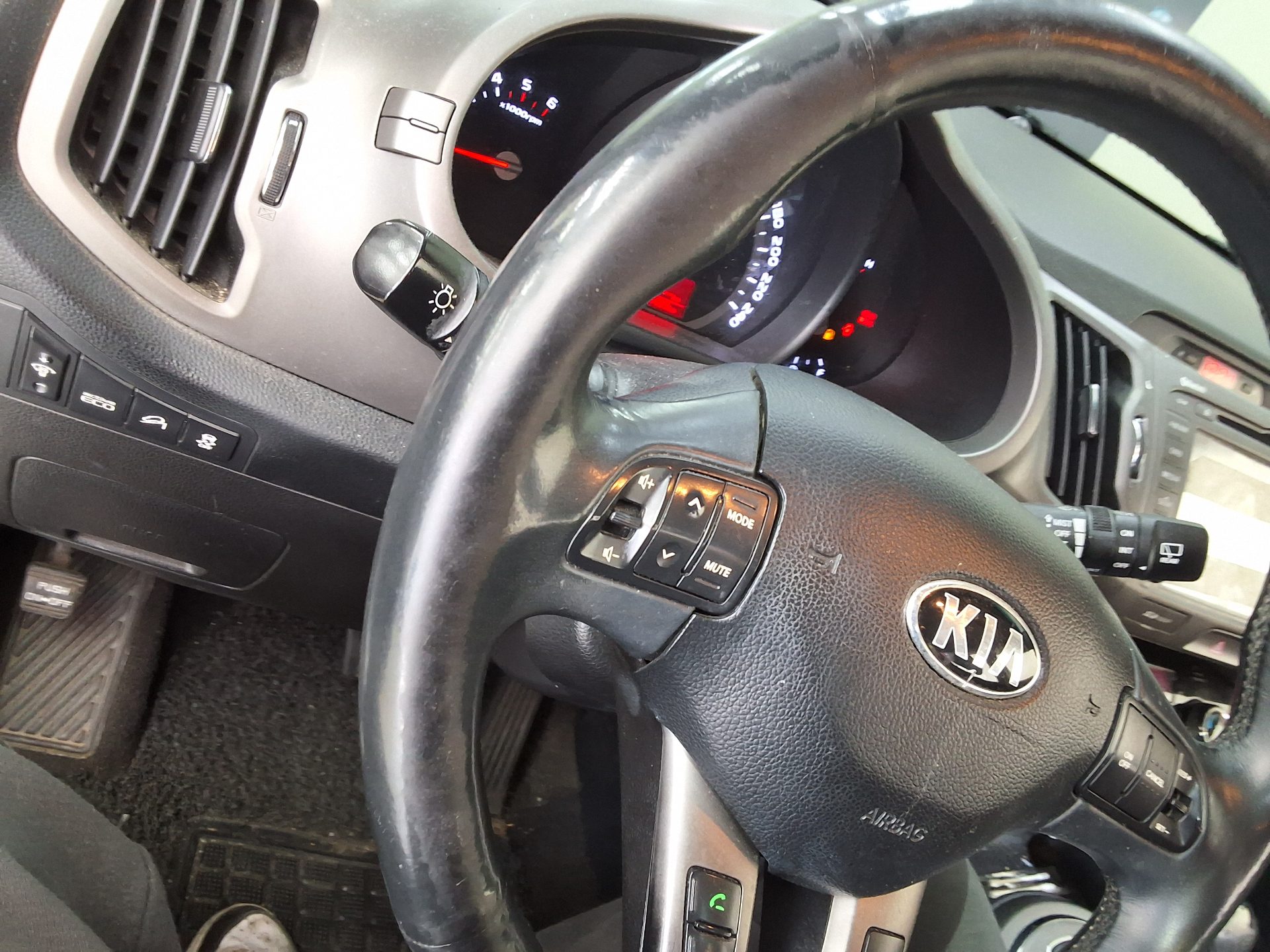 2014 - kia sportage