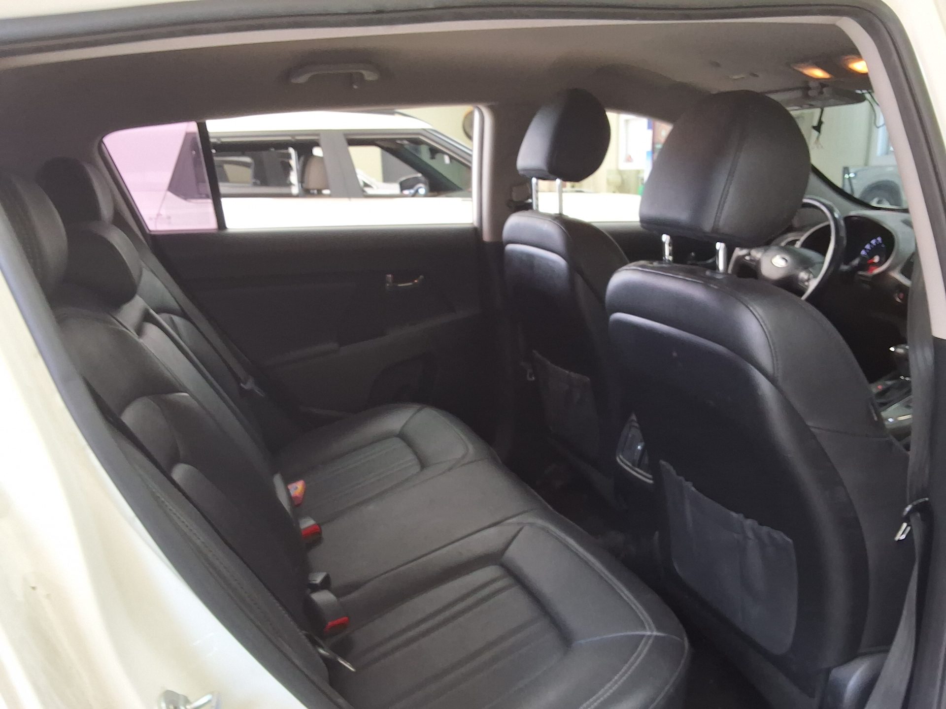 2014 - kia sportage