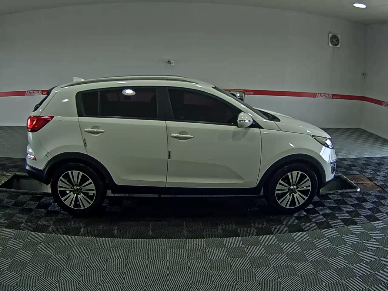 2014 - kia sportage