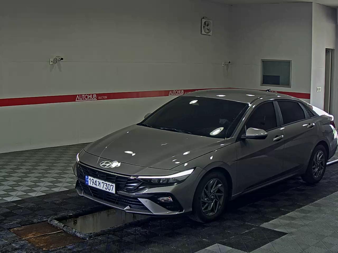 HYUNDAI AVANTE (CN7)