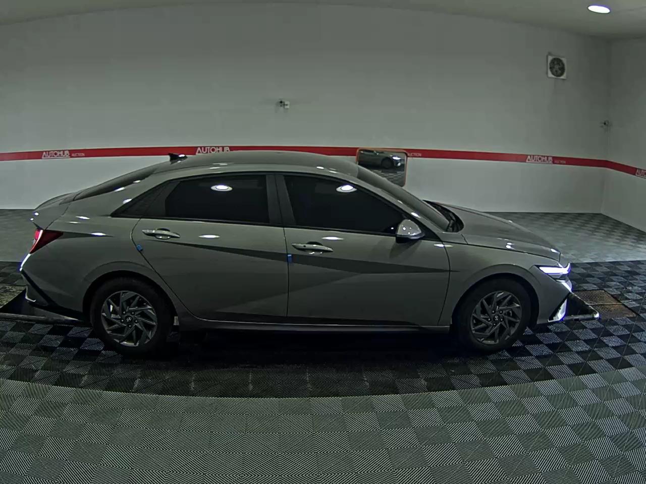 2024 - hyundai avante