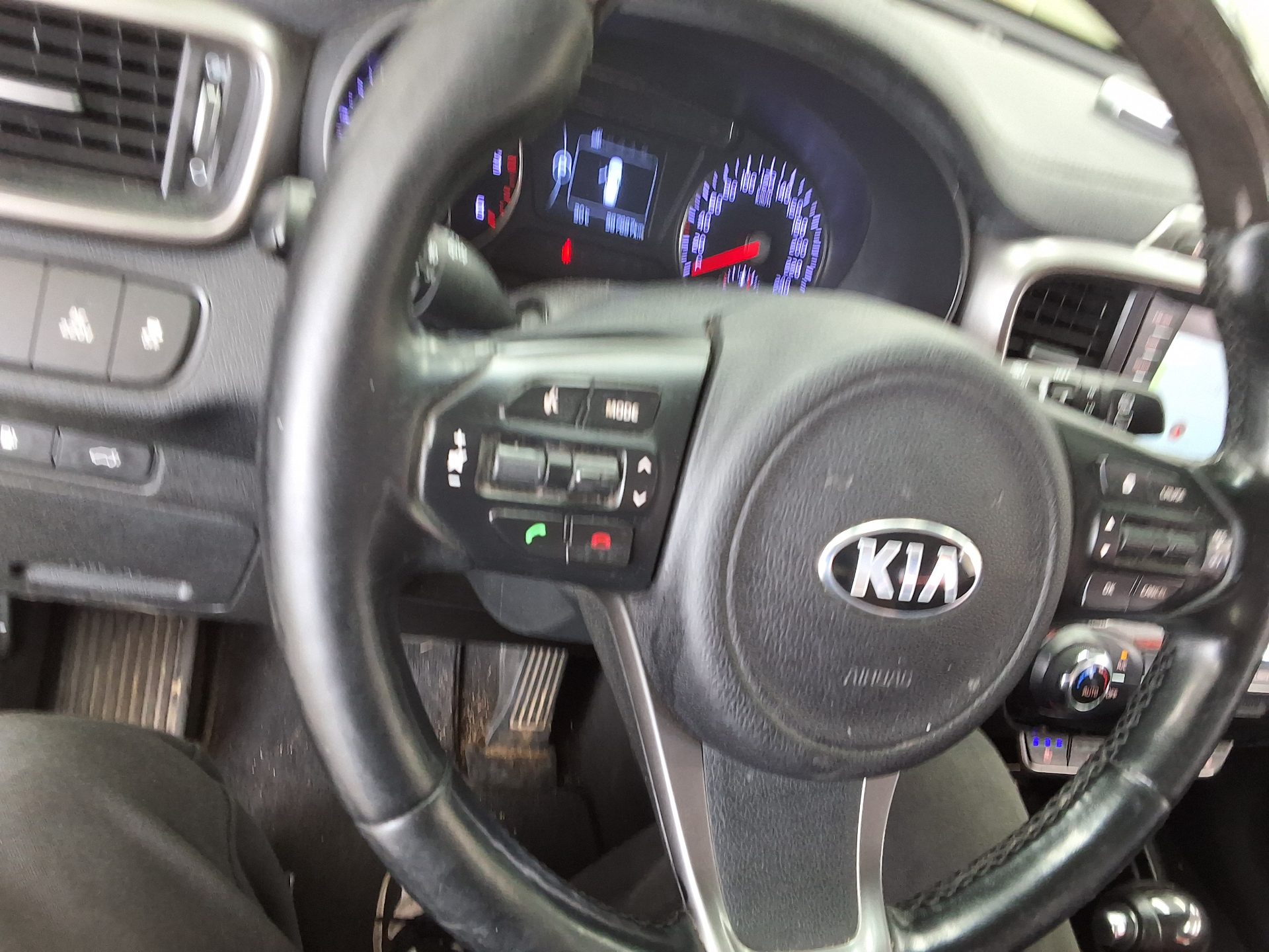 2016 - kia sorento