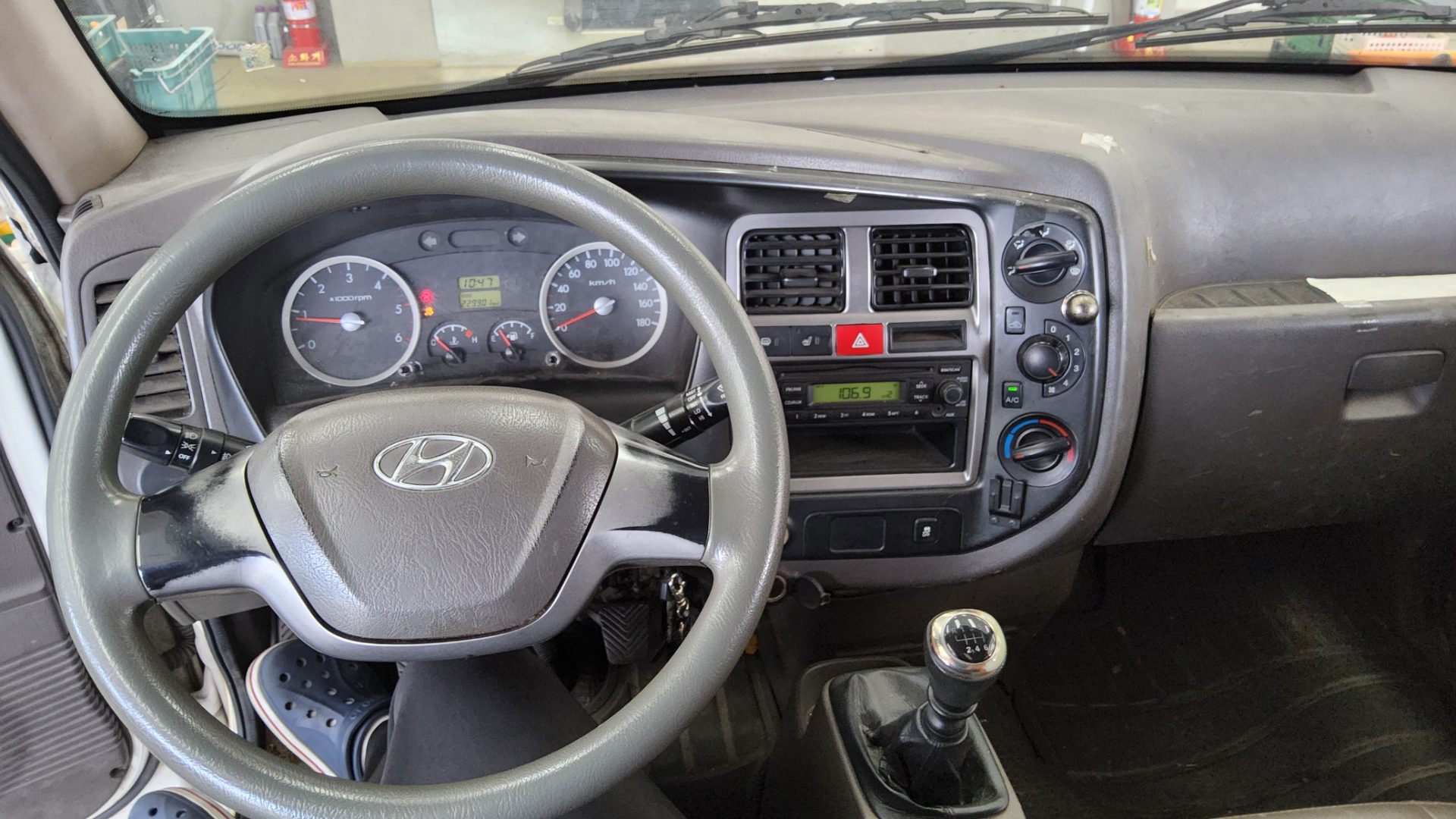 2016 - hyundai porter