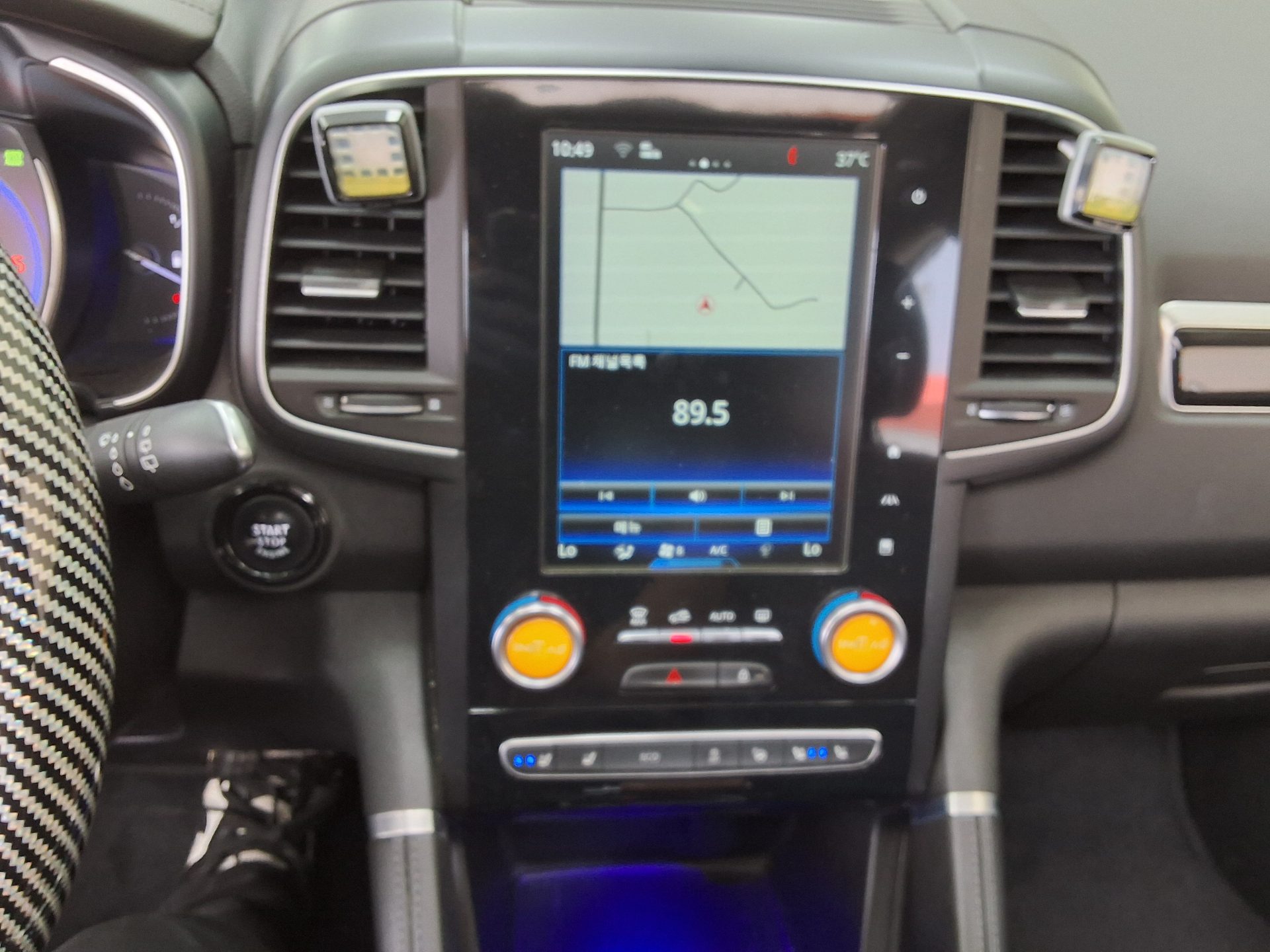 2017 - renault qm6