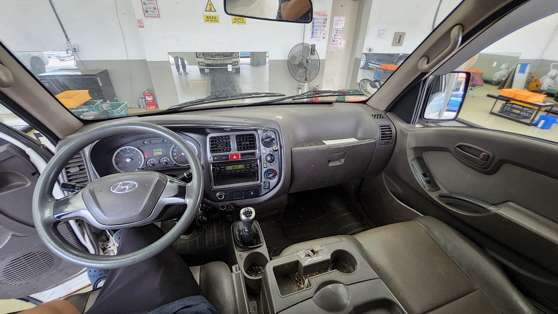 2016 - hyundai porter
