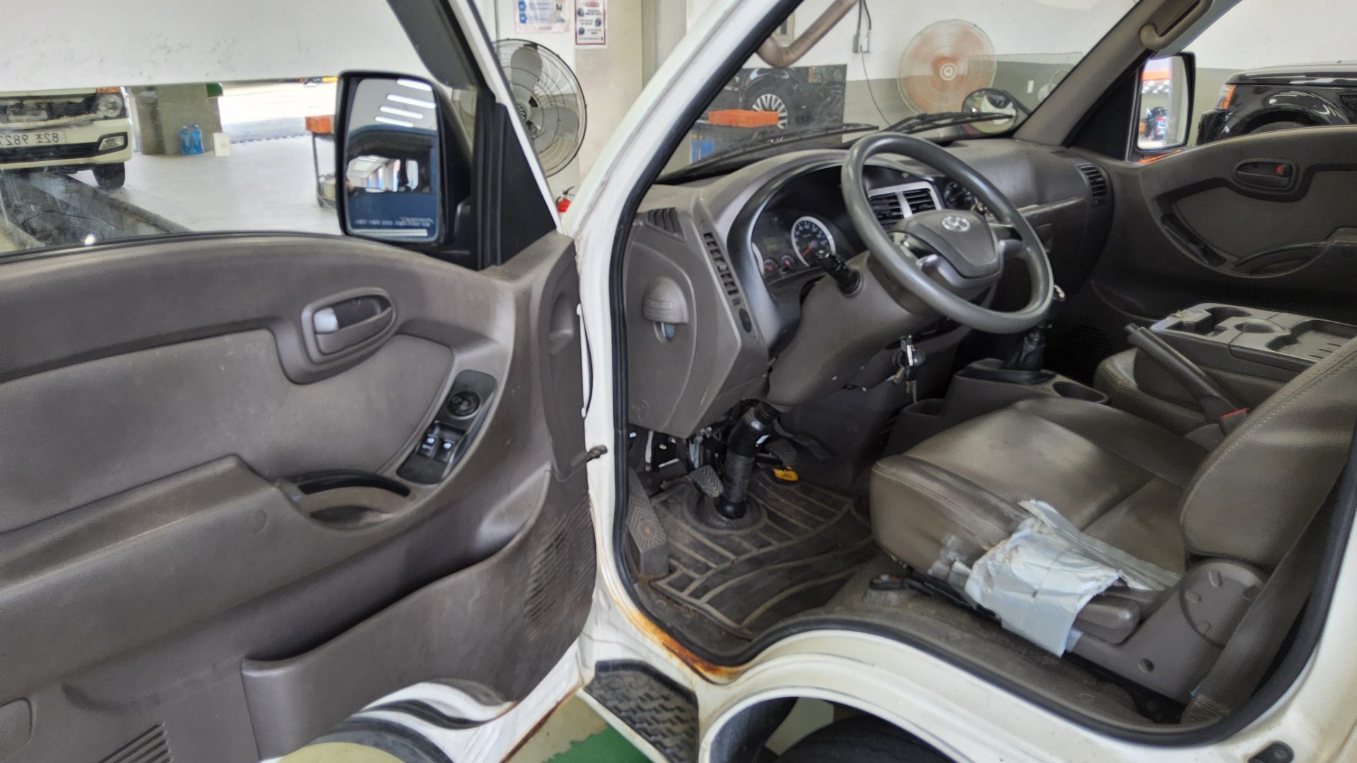 2016 - hyundai porter