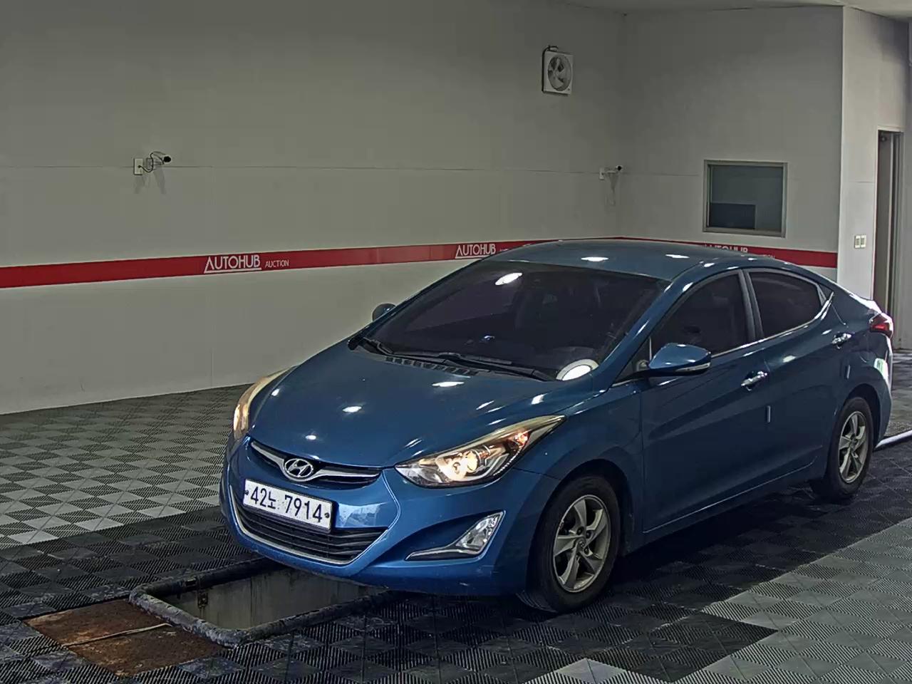 2014 - hyundai avante