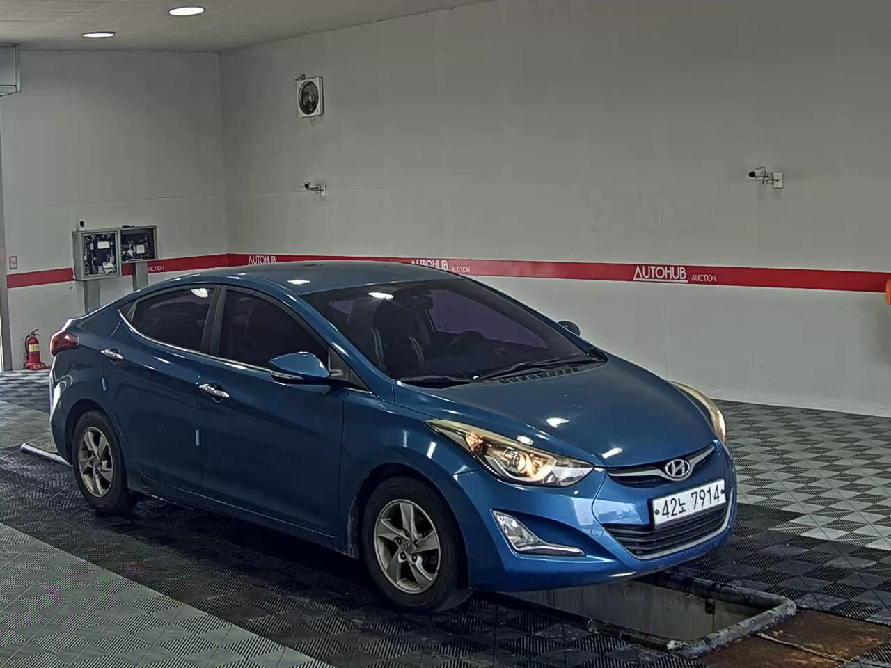 2014 - hyundai avante