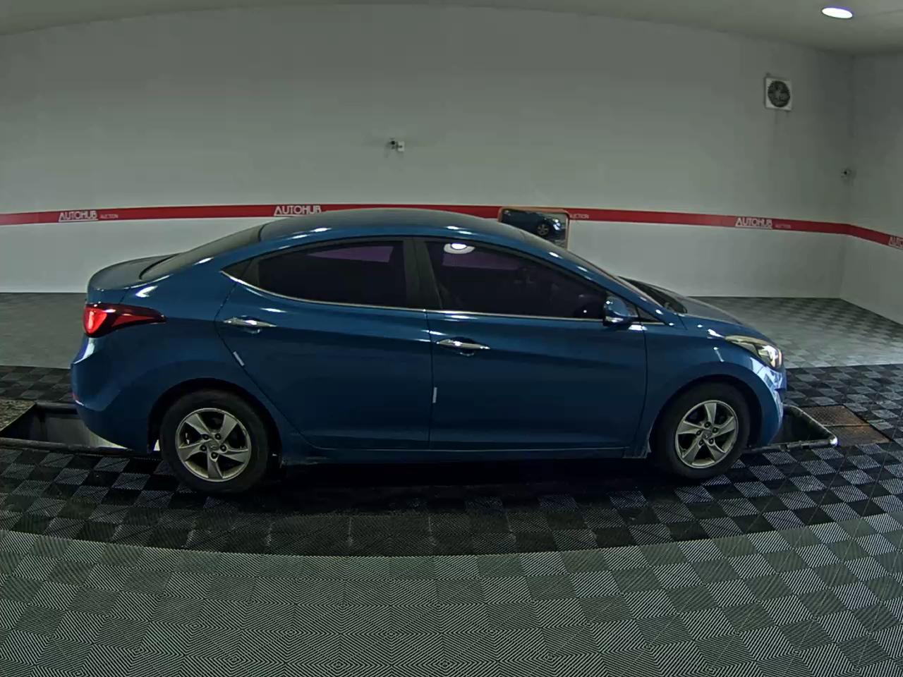 2014 - hyundai avante