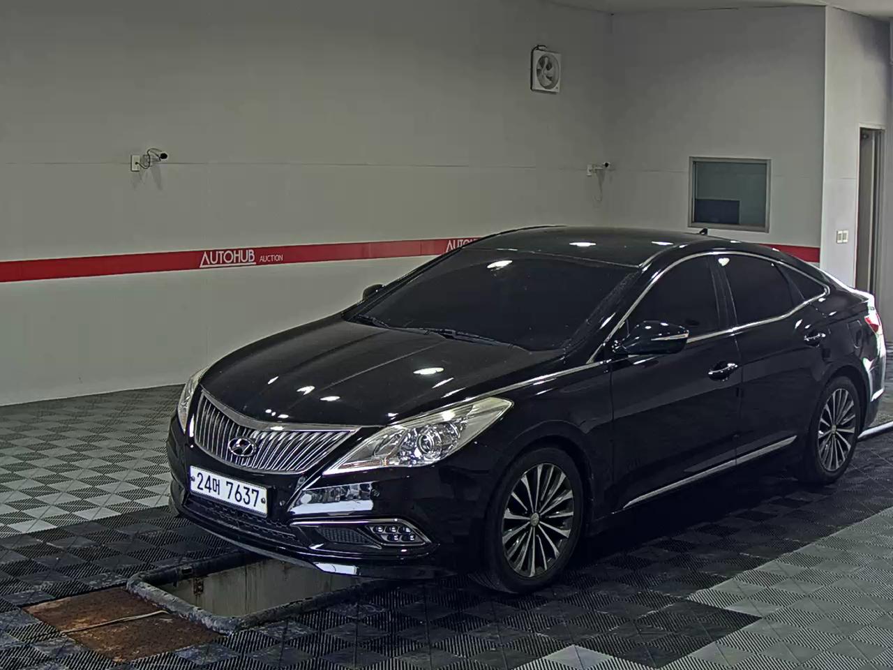 HYUNDAI GRANDEUR HG HG 300