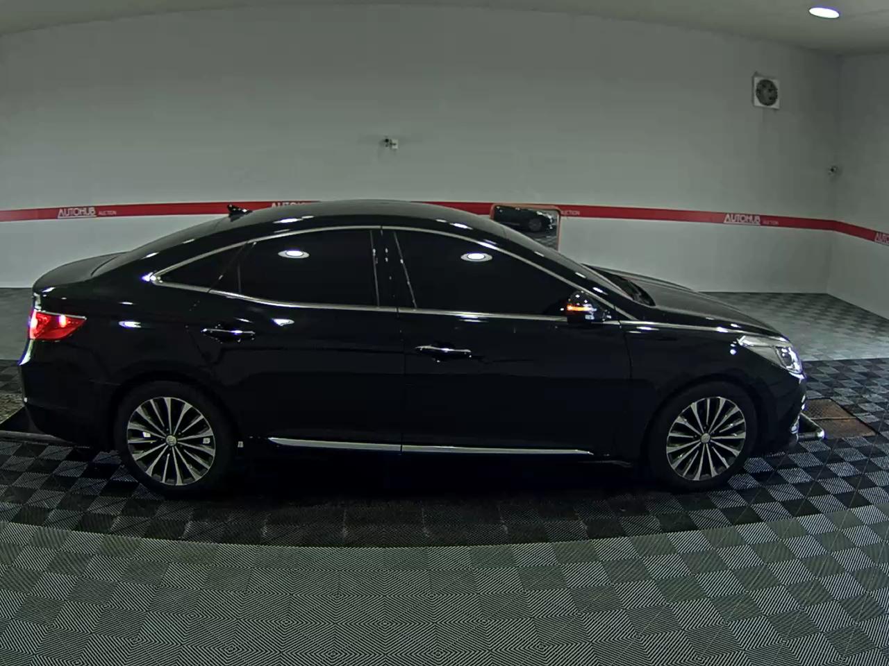 2014 - hyundai grandeur
