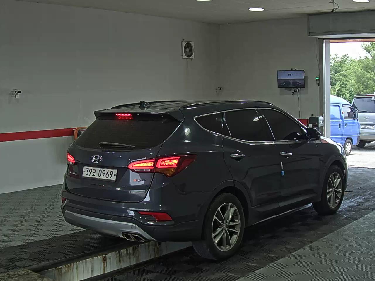 2016 - hyundai santa fe