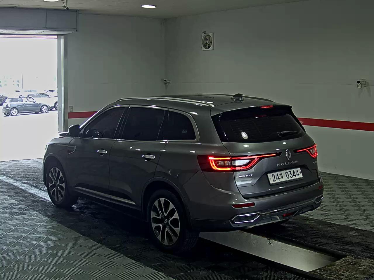 2017 - renault qm6