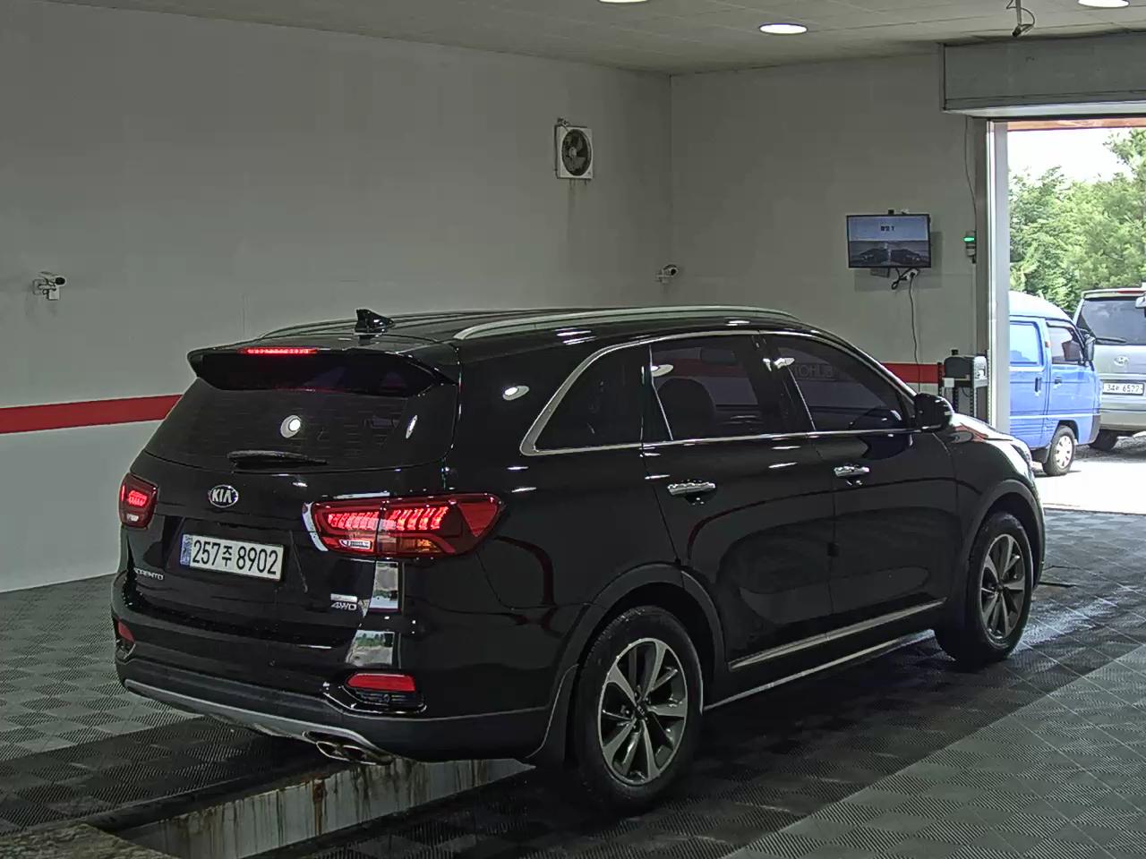2019 - kia sorento