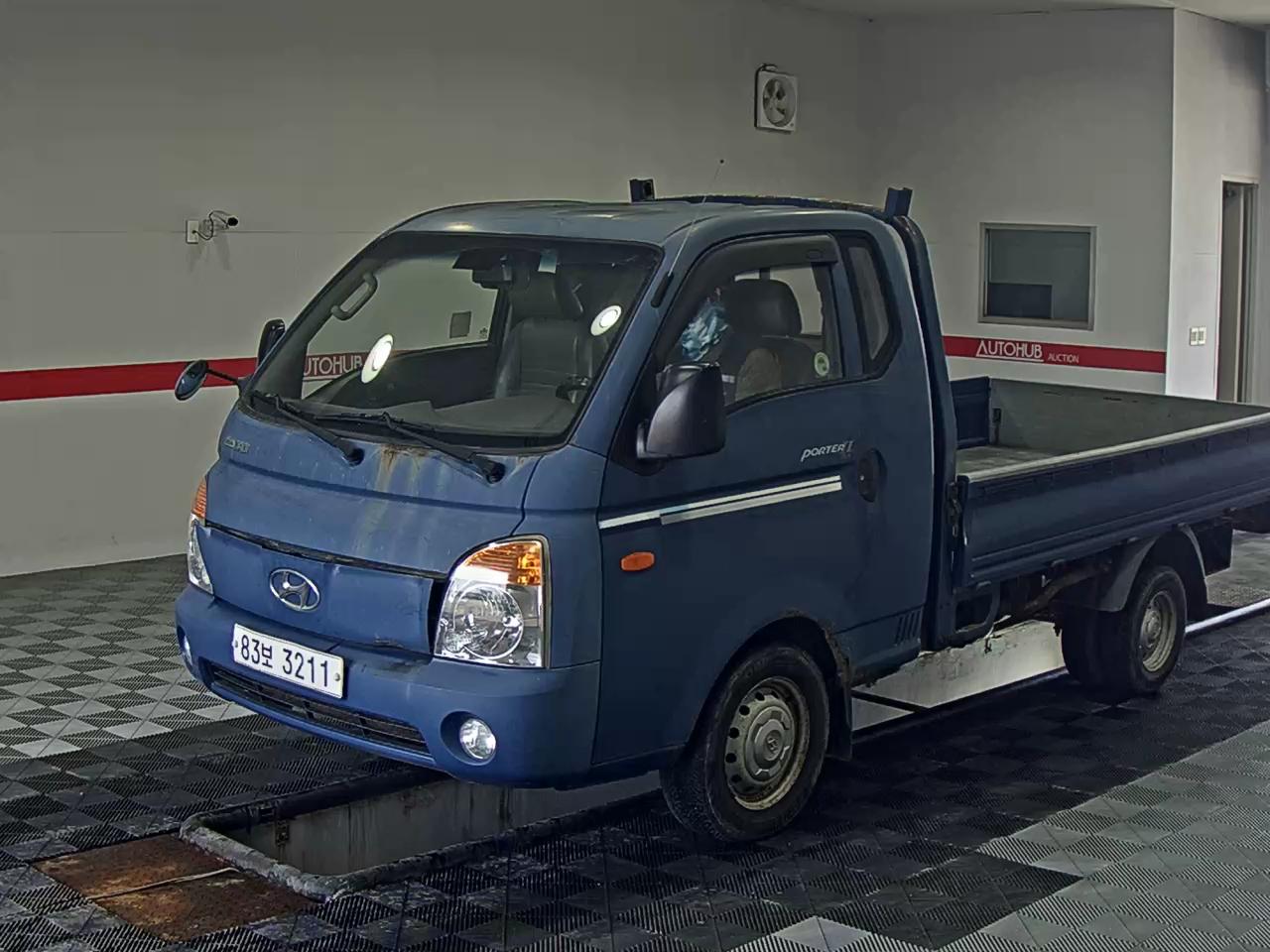 HYUNDAI PORTER II SUPER CAB EXTRA WHEELBASE PACK