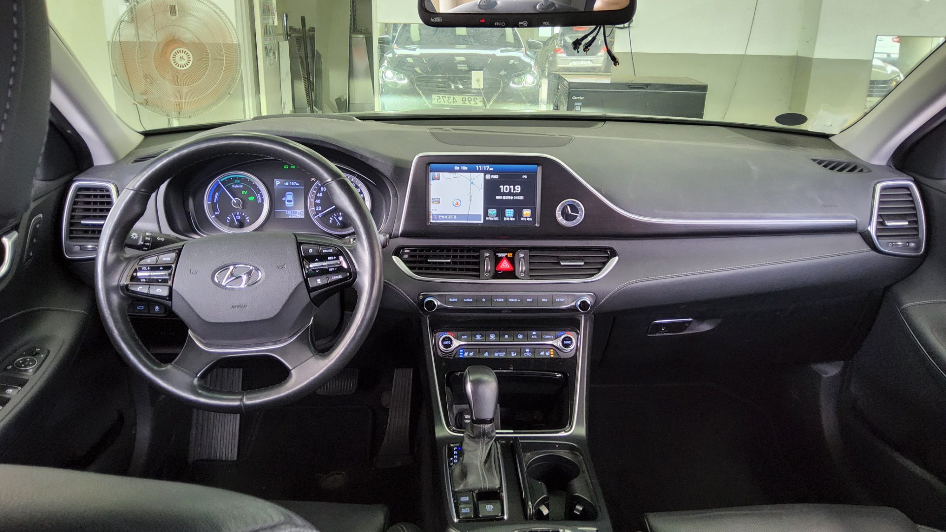 2018 - hyundai grandeur