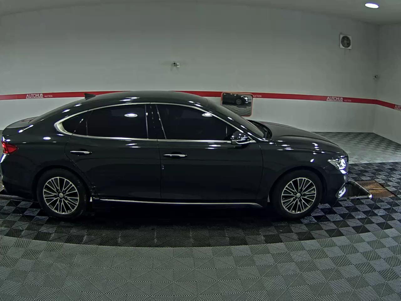 2018 - hyundai grandeur