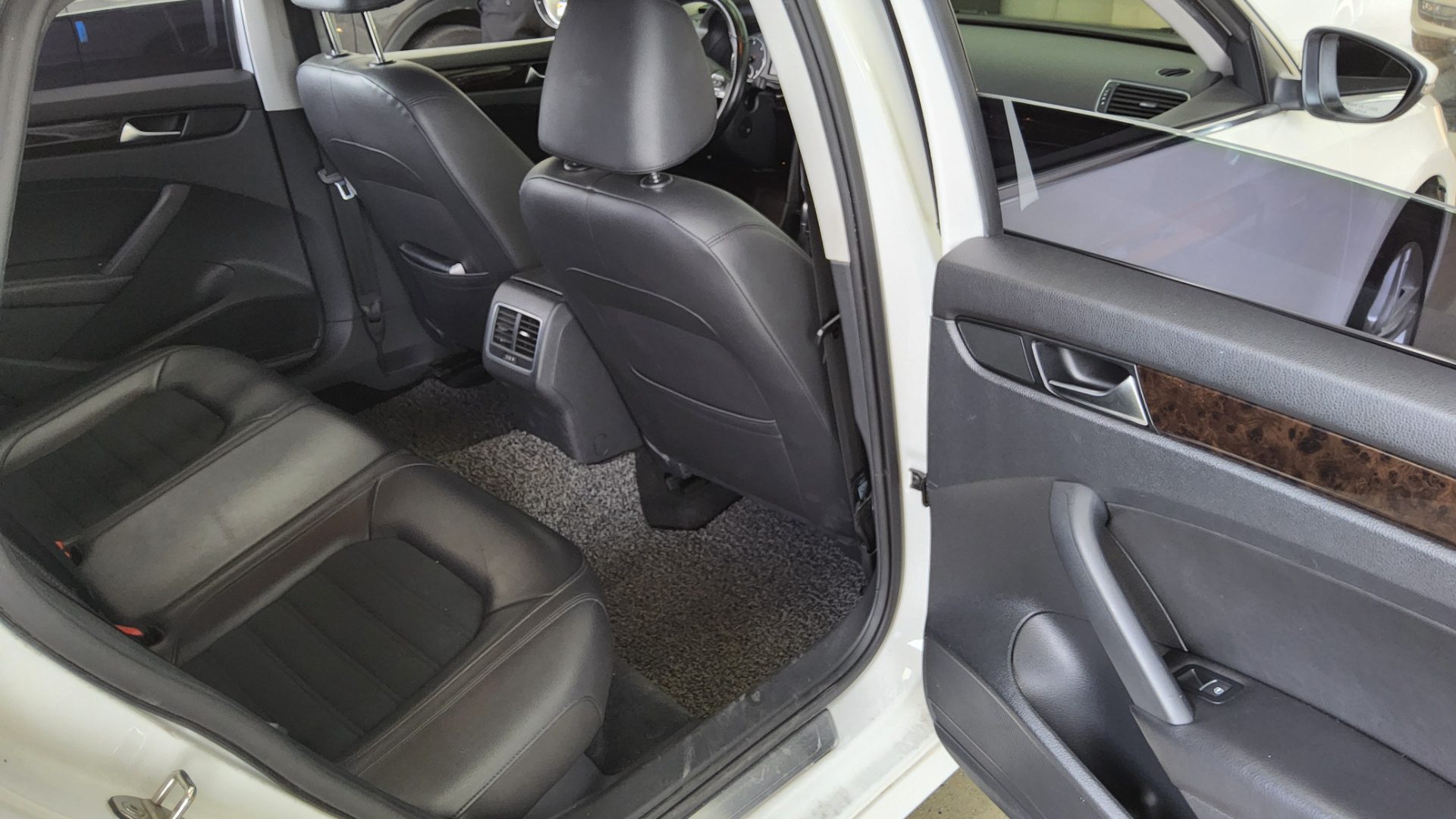 2015 - volkswagen passat