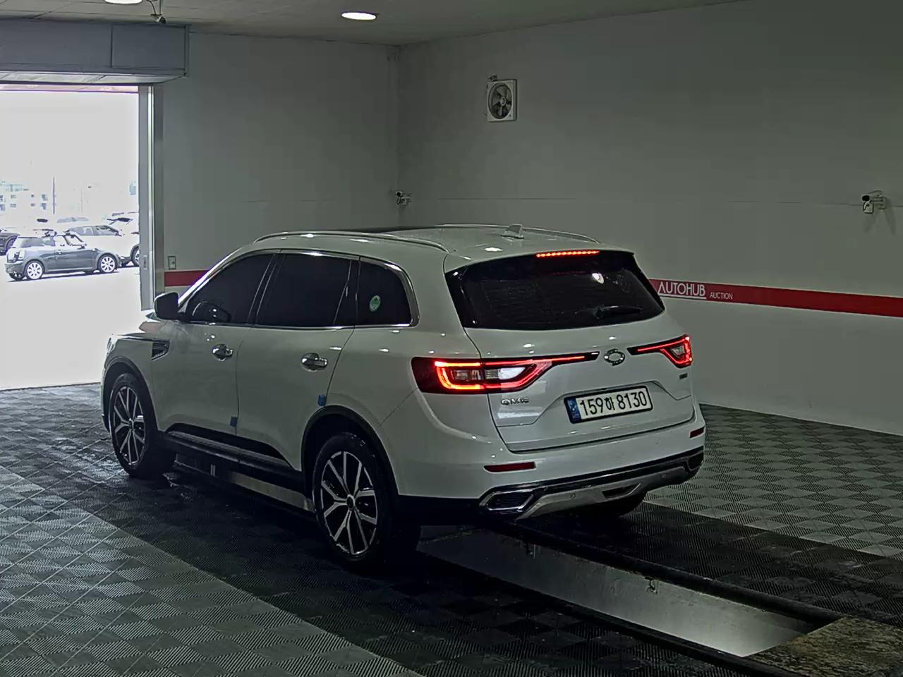2020 - renault qm6