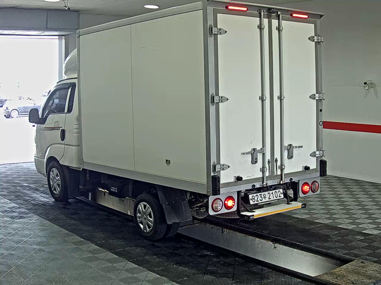 2022 - kia bongo