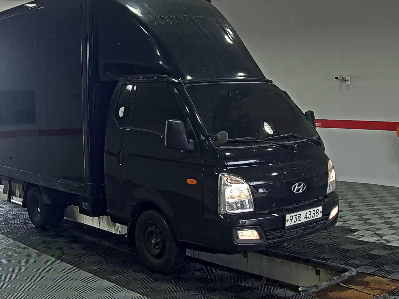 2022 - hyundai porter