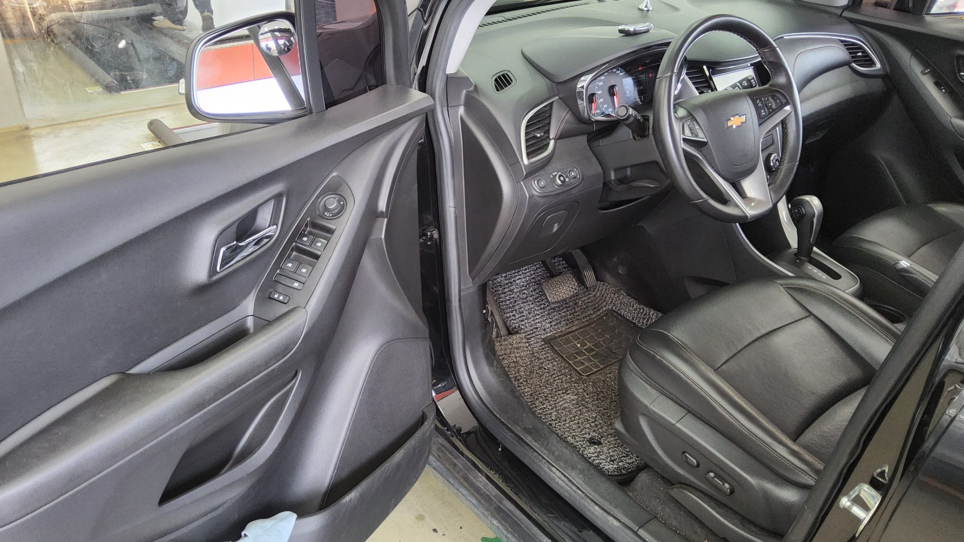 2018 - chevrolet trax