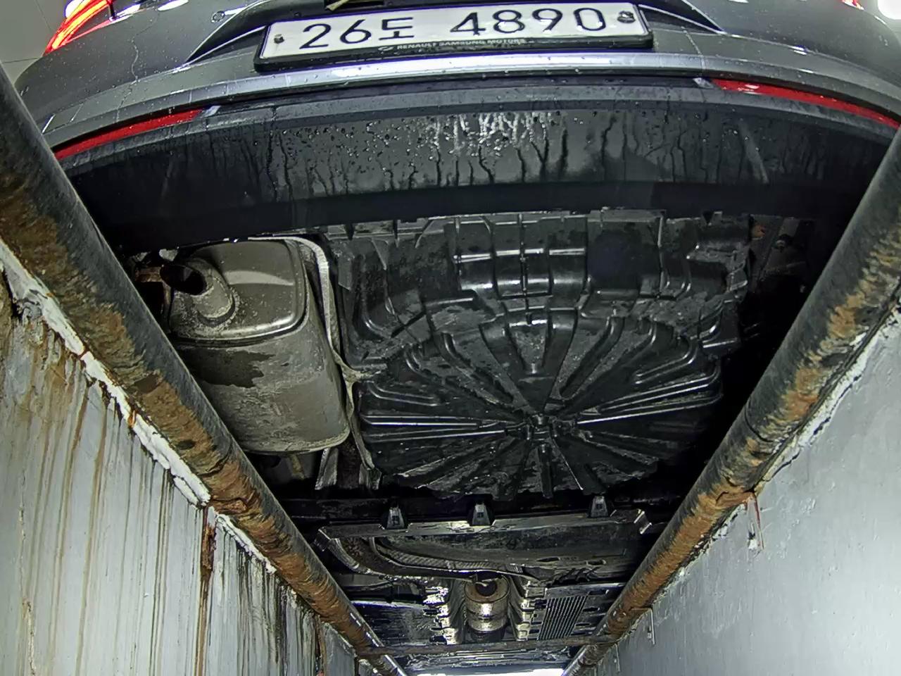 2019 - renault sm6