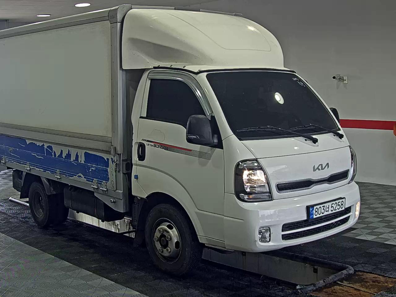 2022 - kia bongo