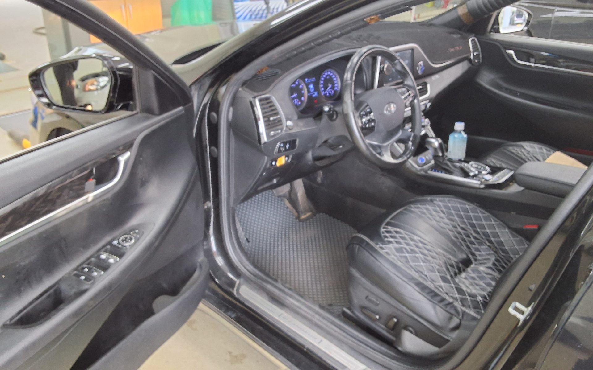 2019 - hyundai grandeur