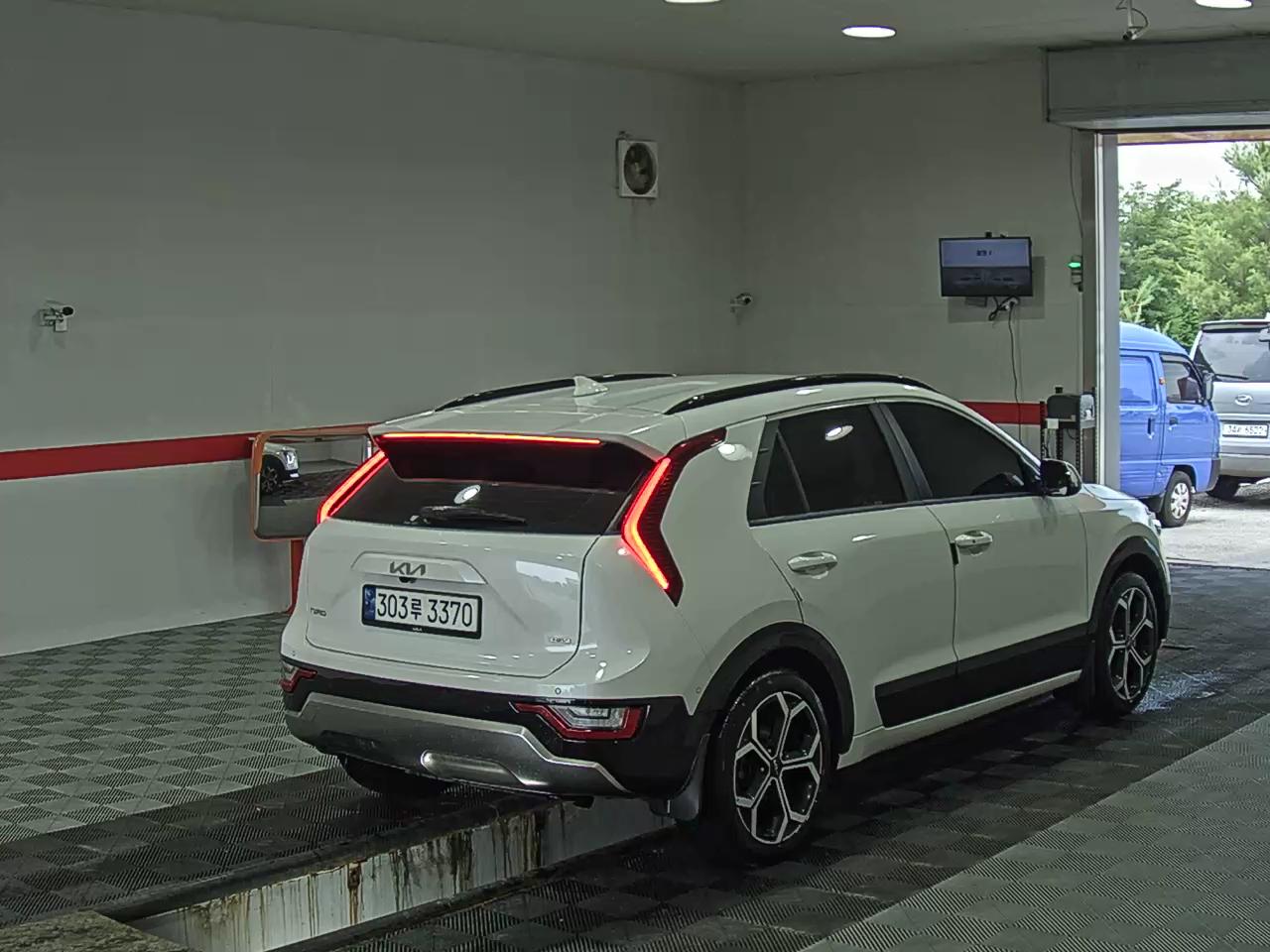 2024 - kia niro