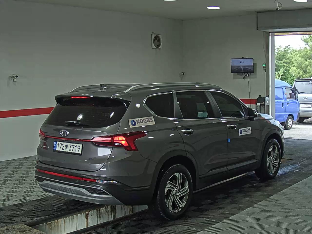 2022 - hyundai santa fe