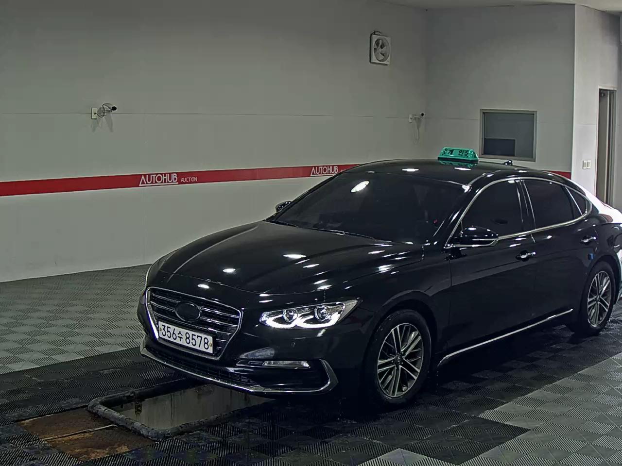 HYUNDAI GRANDEUR LPi TAXI PACK