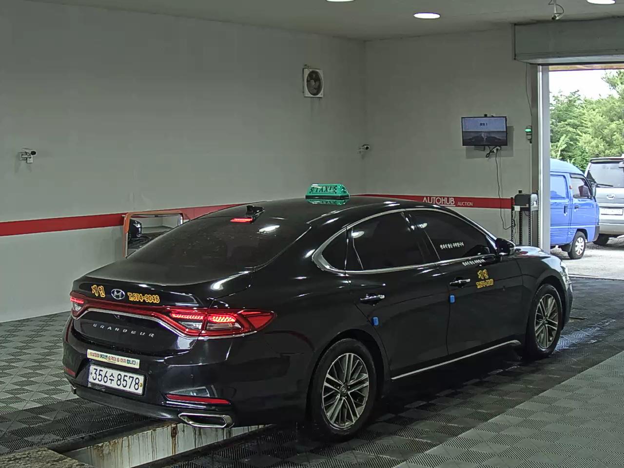 2019 - hyundai grandeur