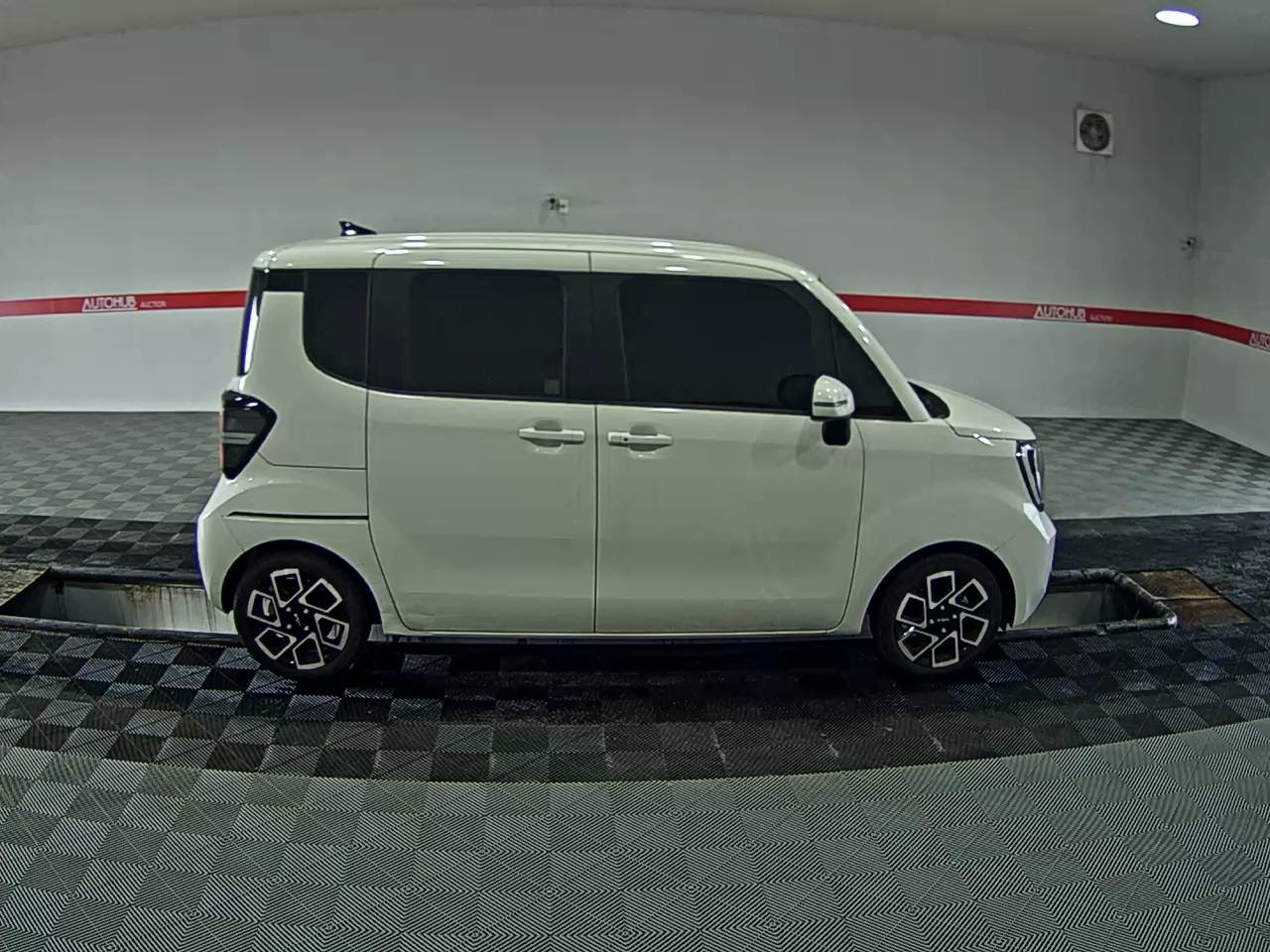 2023 - kia ray