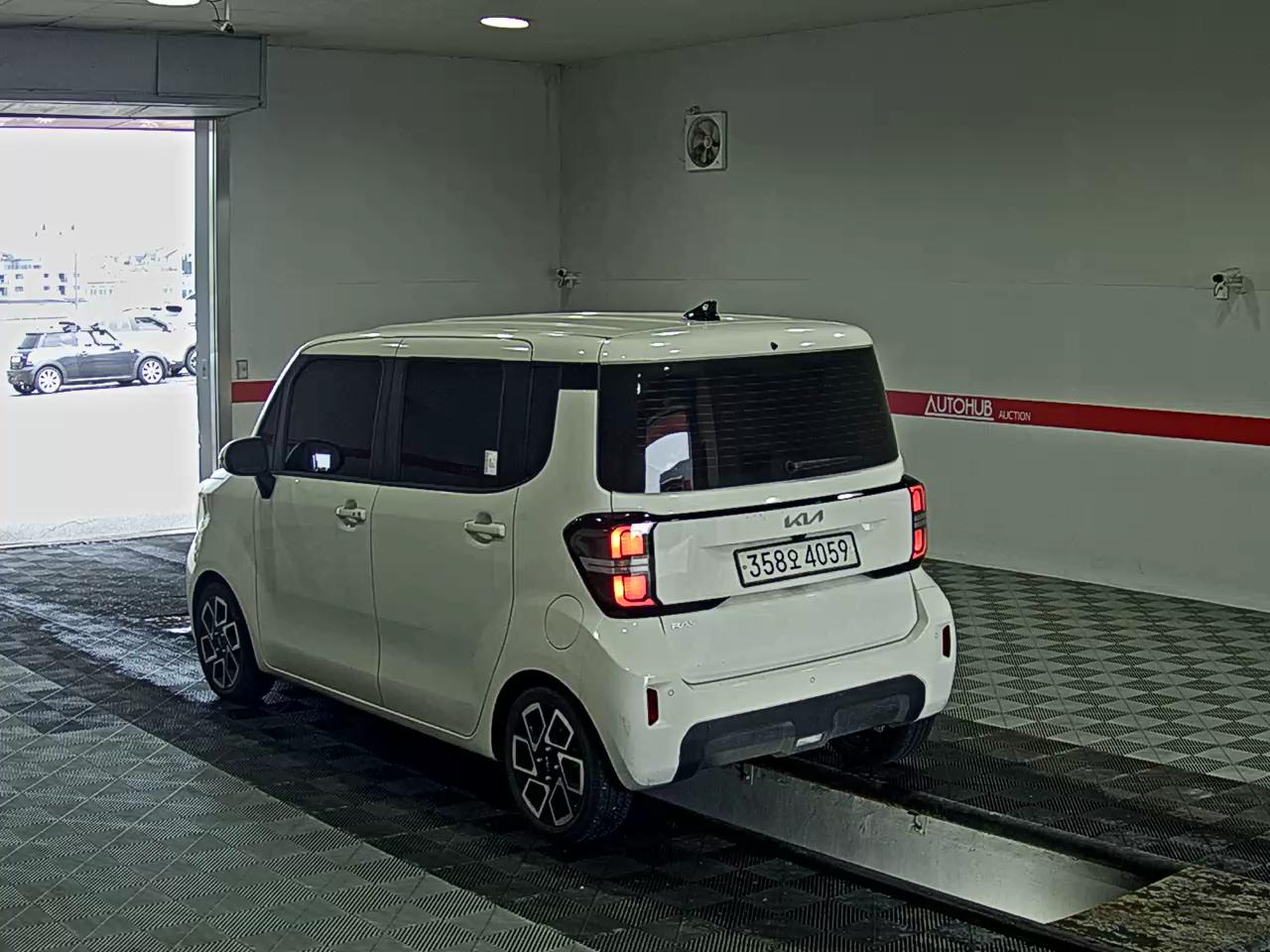 2023 - kia ray